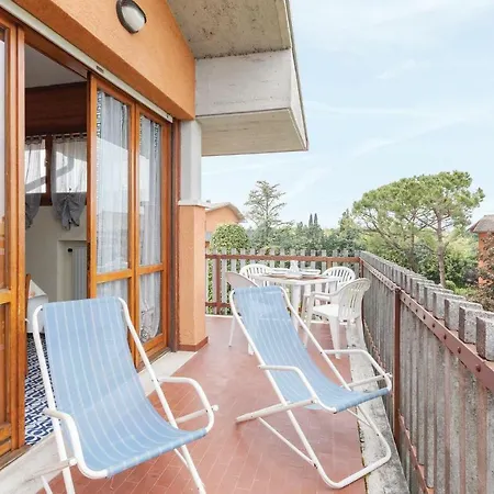 Apartment Easy Peschiera 2 *
